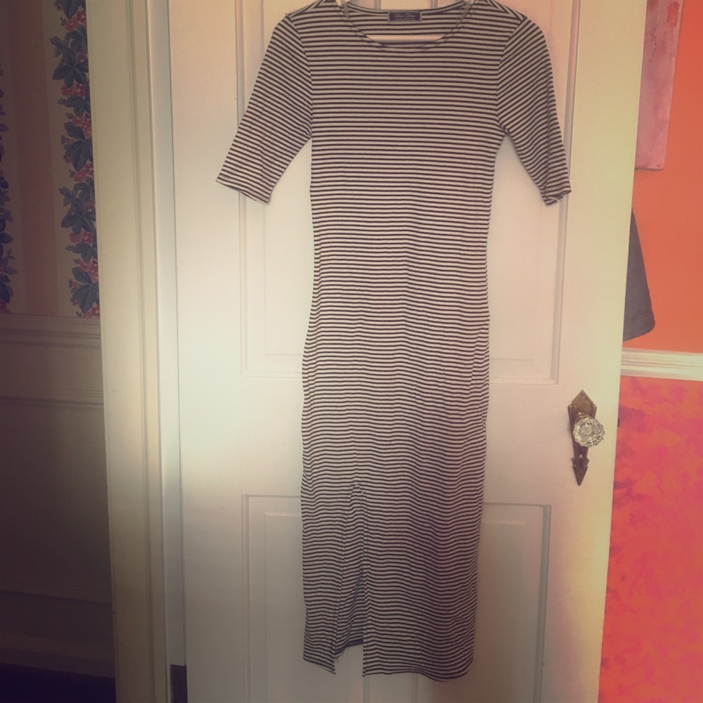 XS striped maxi dress with leg slit